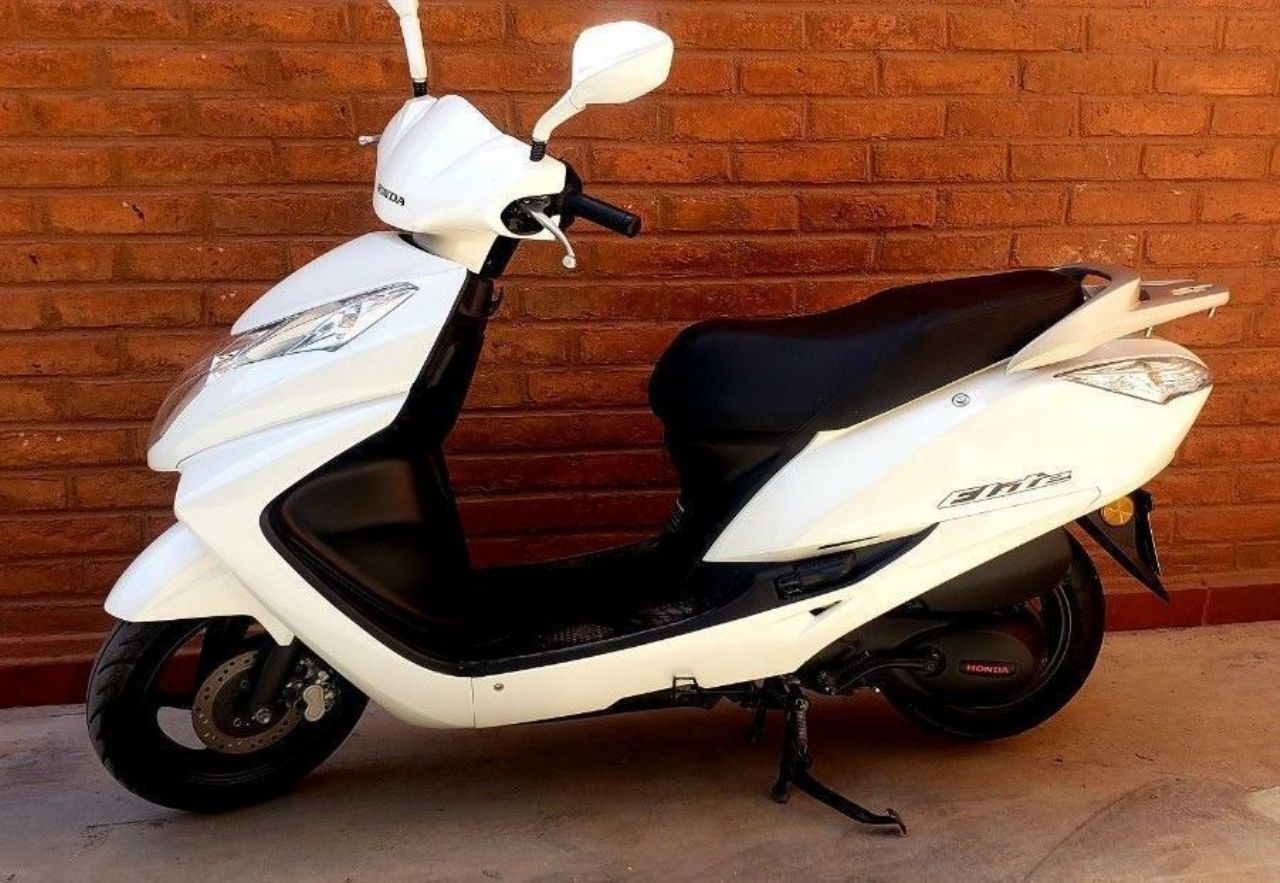 Honda Elite Usada en Mendoza, deRuedas