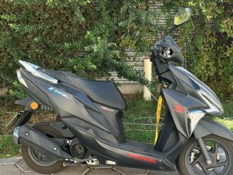 Honda Elite Usada en San Juan