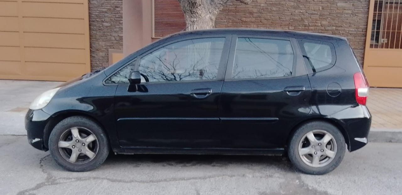 Honda Fit Usado en San Juan, deRuedas