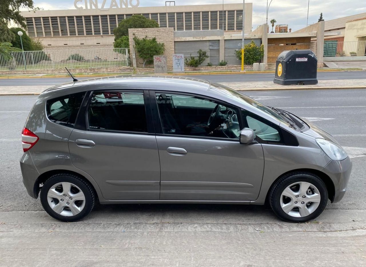 Honda Fit Usado en San Juan, deRuedas