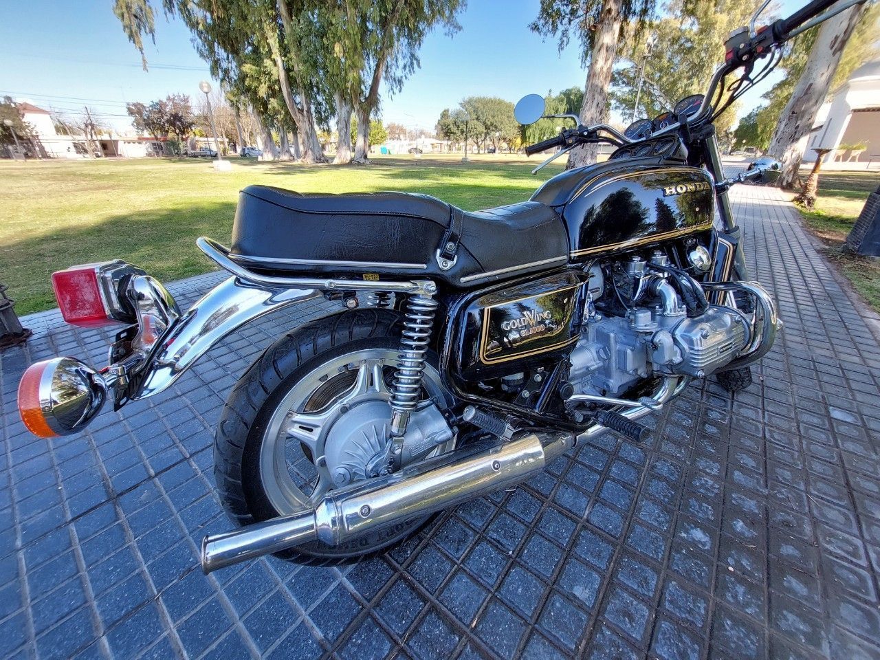 Honda GL Usada en Mendoza, deRuedas