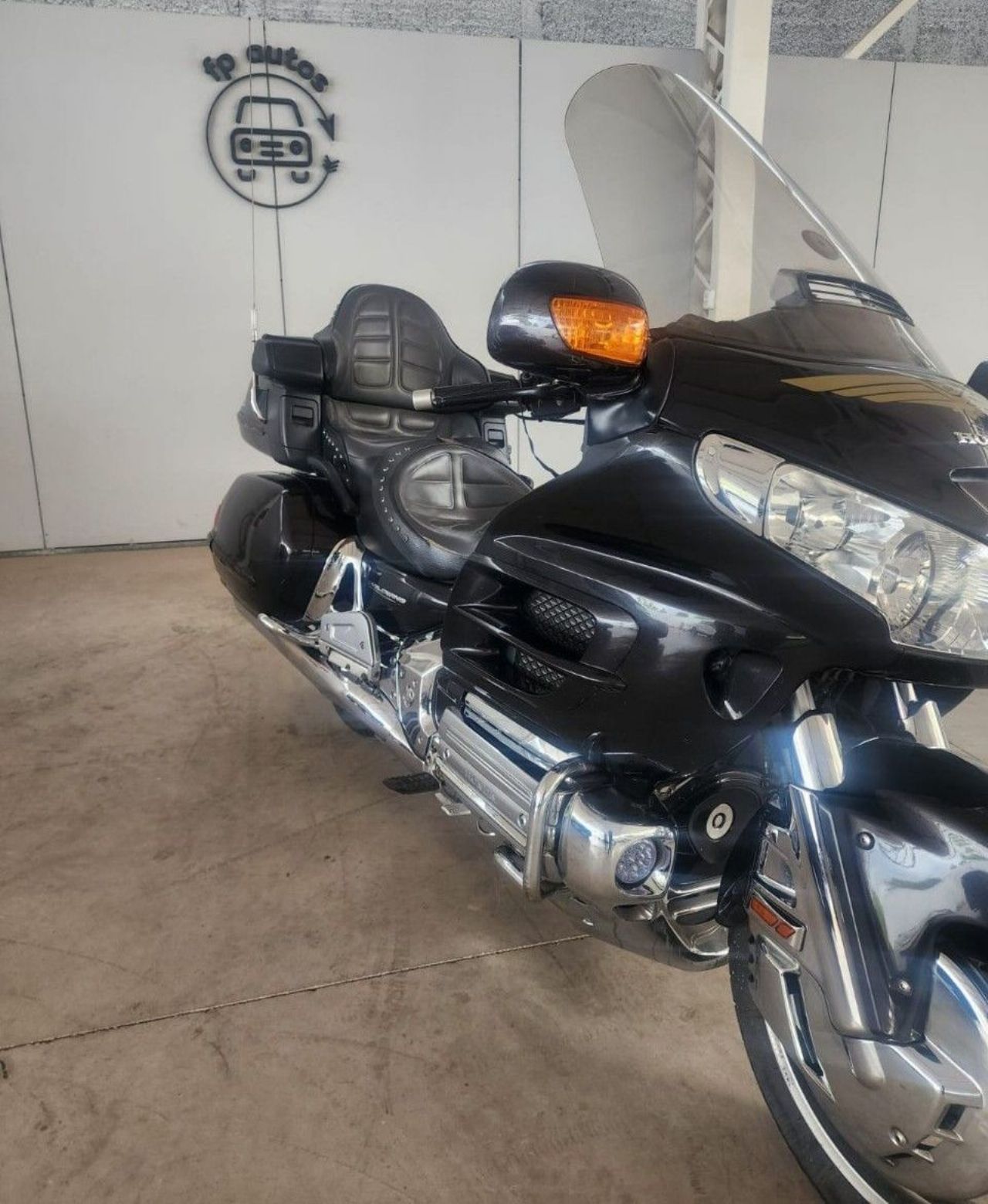 Honda GL Usada en Mendoza, deRuedas