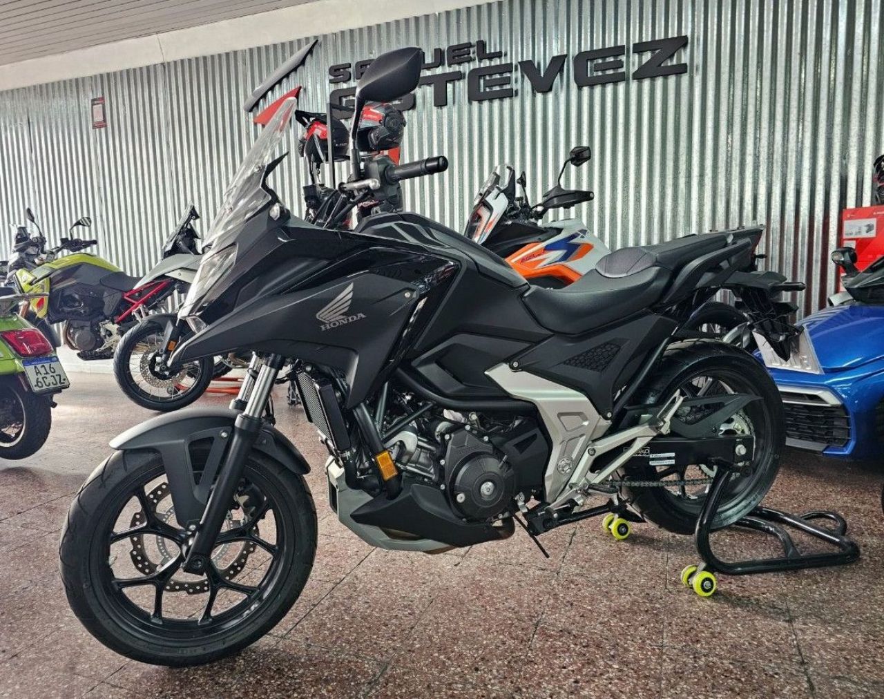 Honda NC Usada Financiado en Mendoza, deRuedas