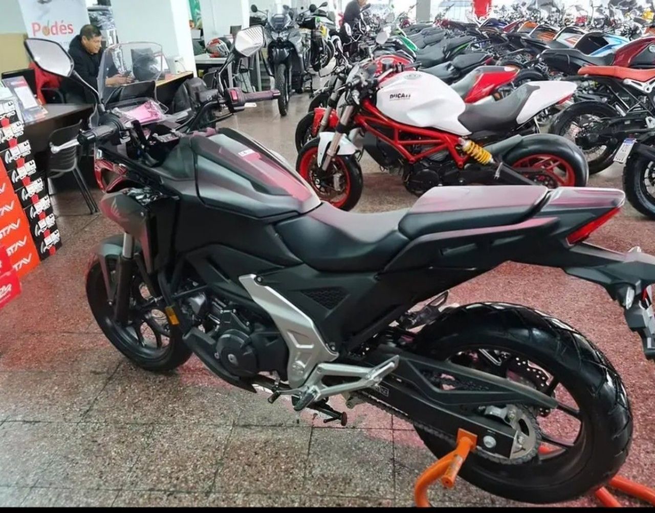 Honda NC Usada Financiado en Mendoza, deRuedas