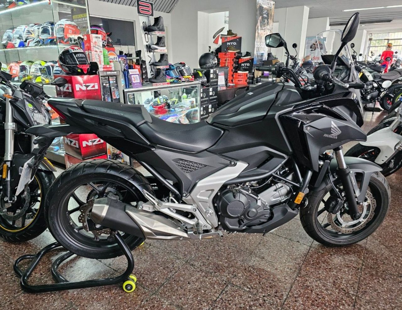 Honda NC Usada Financiado en Mendoza, deRuedas
