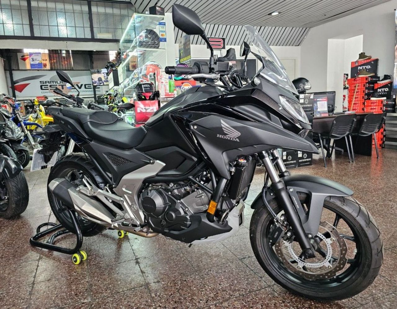 Honda NC Usada Financiado en Mendoza, deRuedas