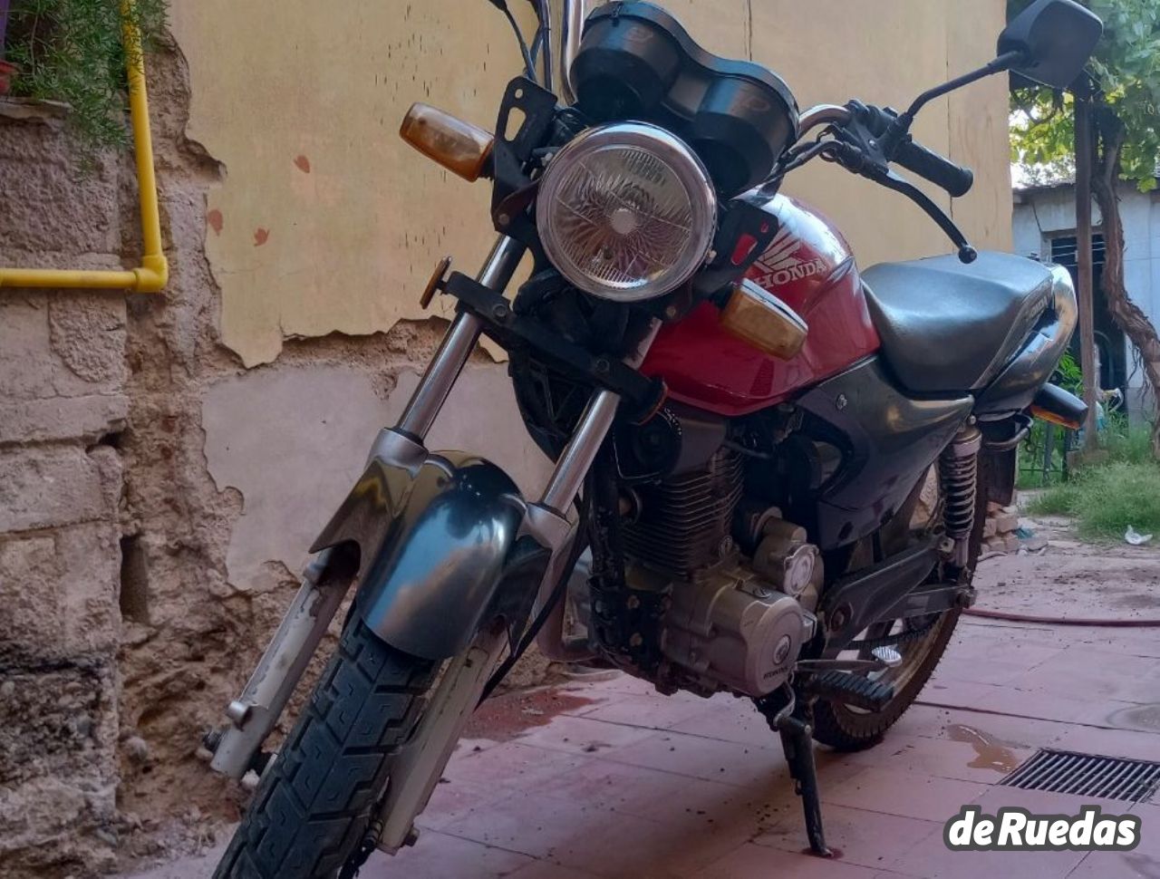 Honda Storm Usada en Mendoza, deRuedas