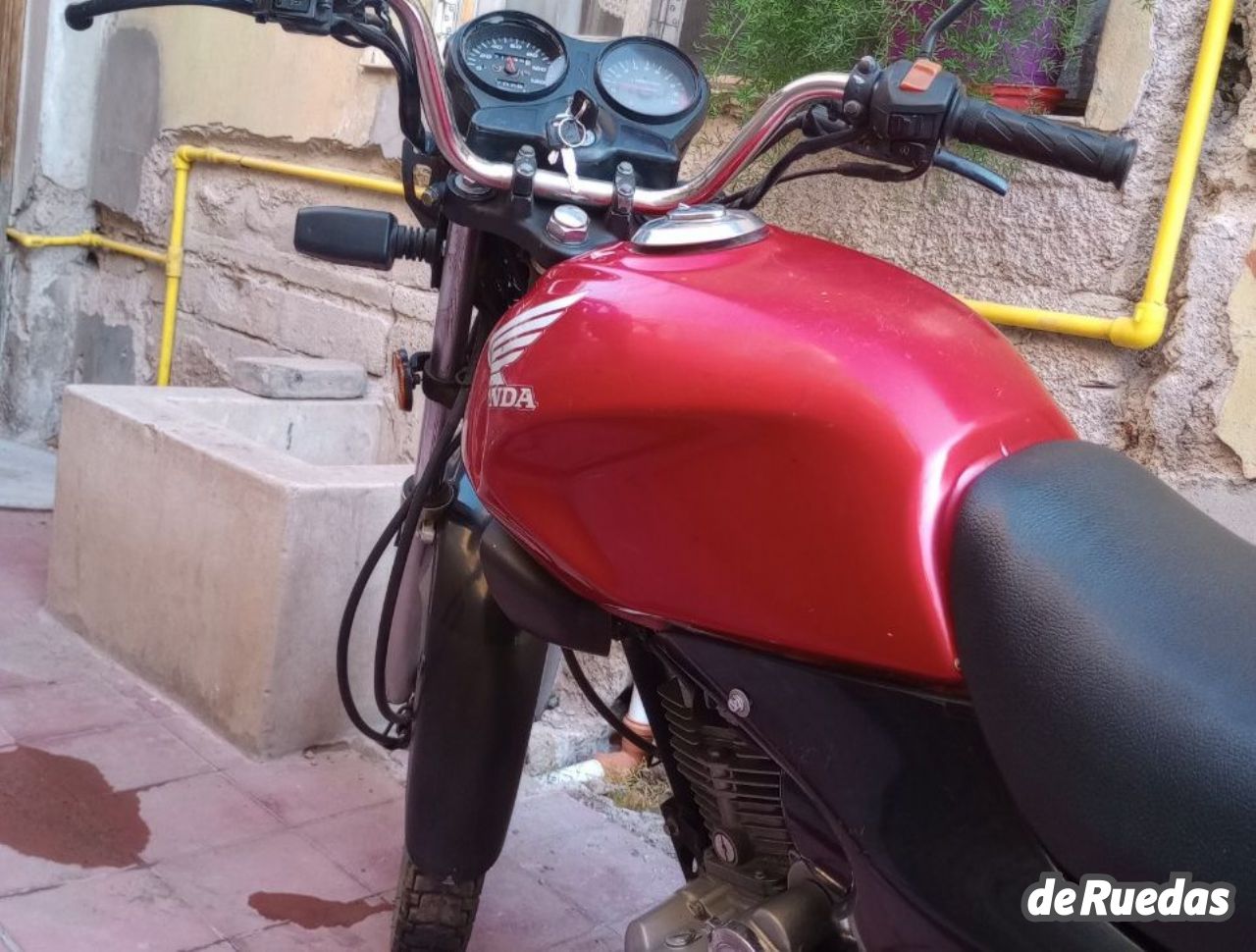Honda Storm Usada en Mendoza, deRuedas