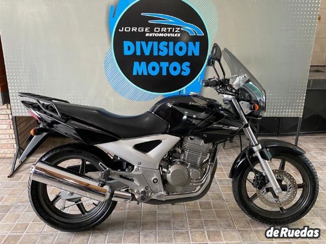 Honda Twister Usada en Mendoza, deRuedas
