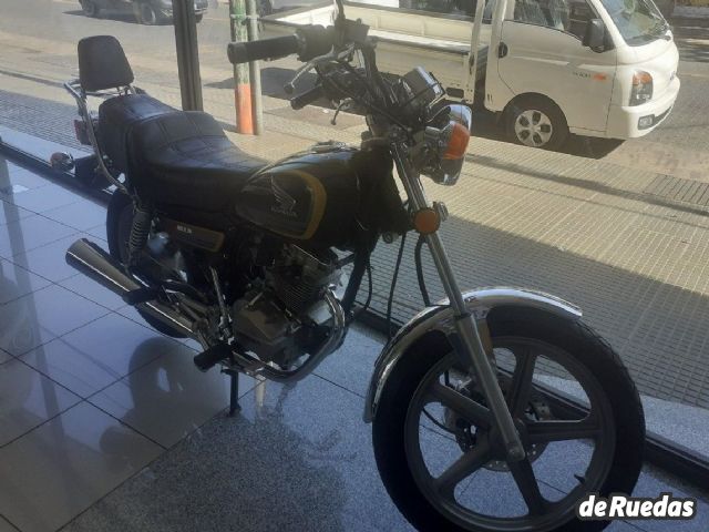 Honda V-Men Usada en Mendoza, deRuedas