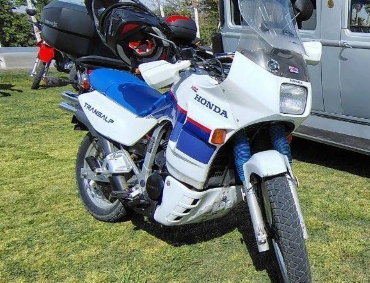 Honda XL Usada en San Juan, deRuedas