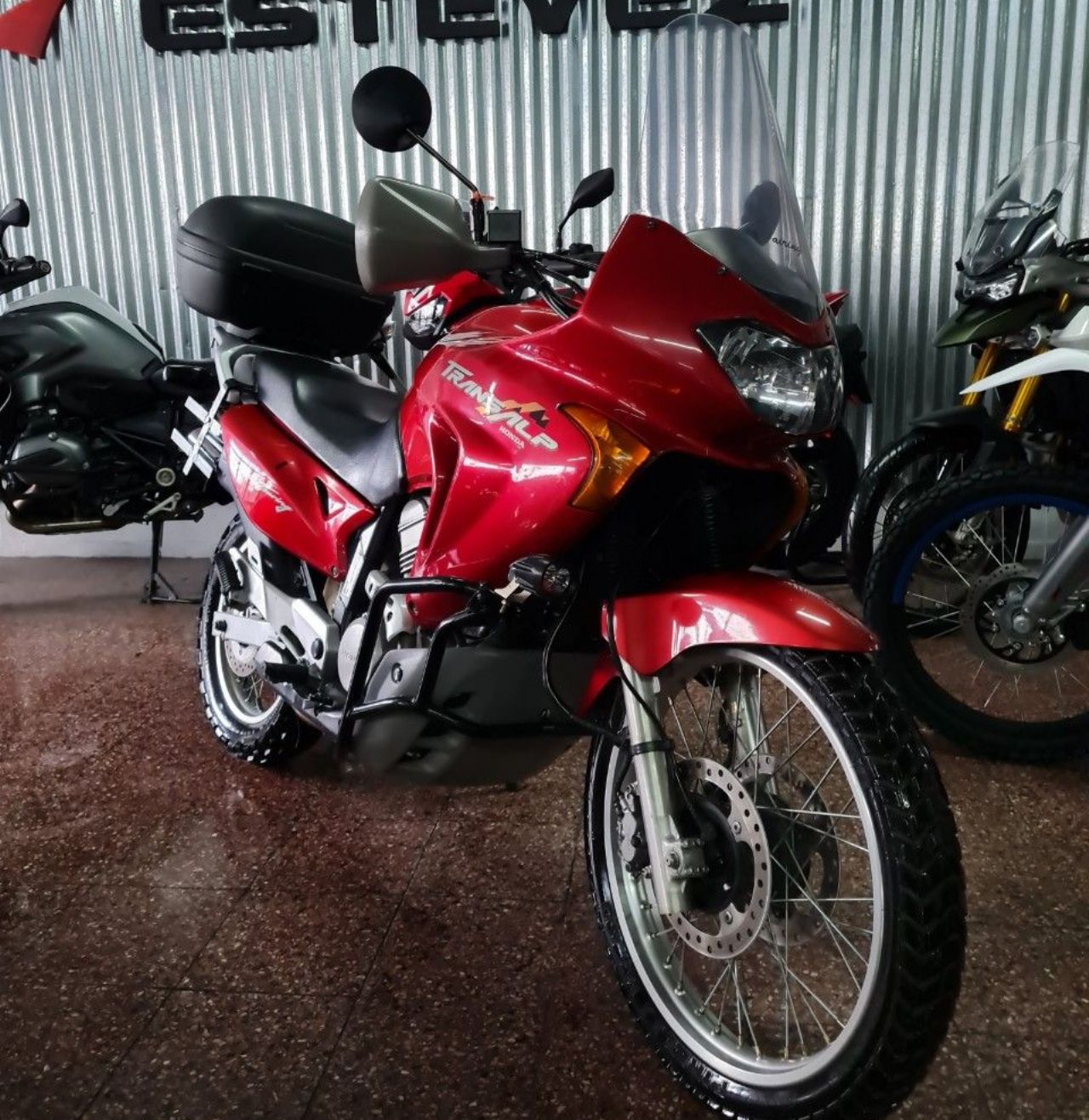 Honda XL Usada en Mendoza, deRuedas