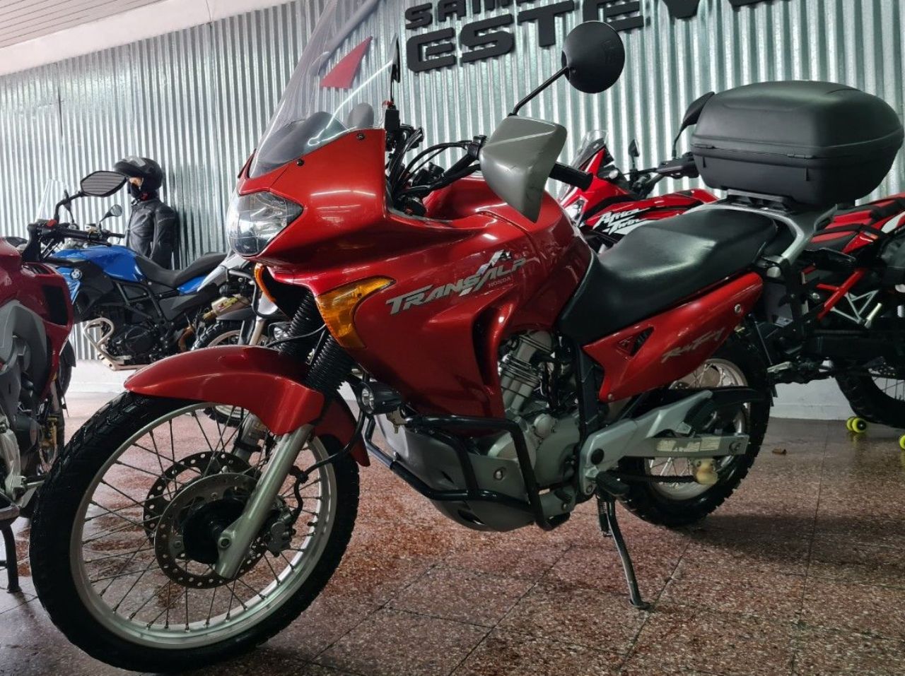 Honda XL Usada en Mendoza, deRuedas