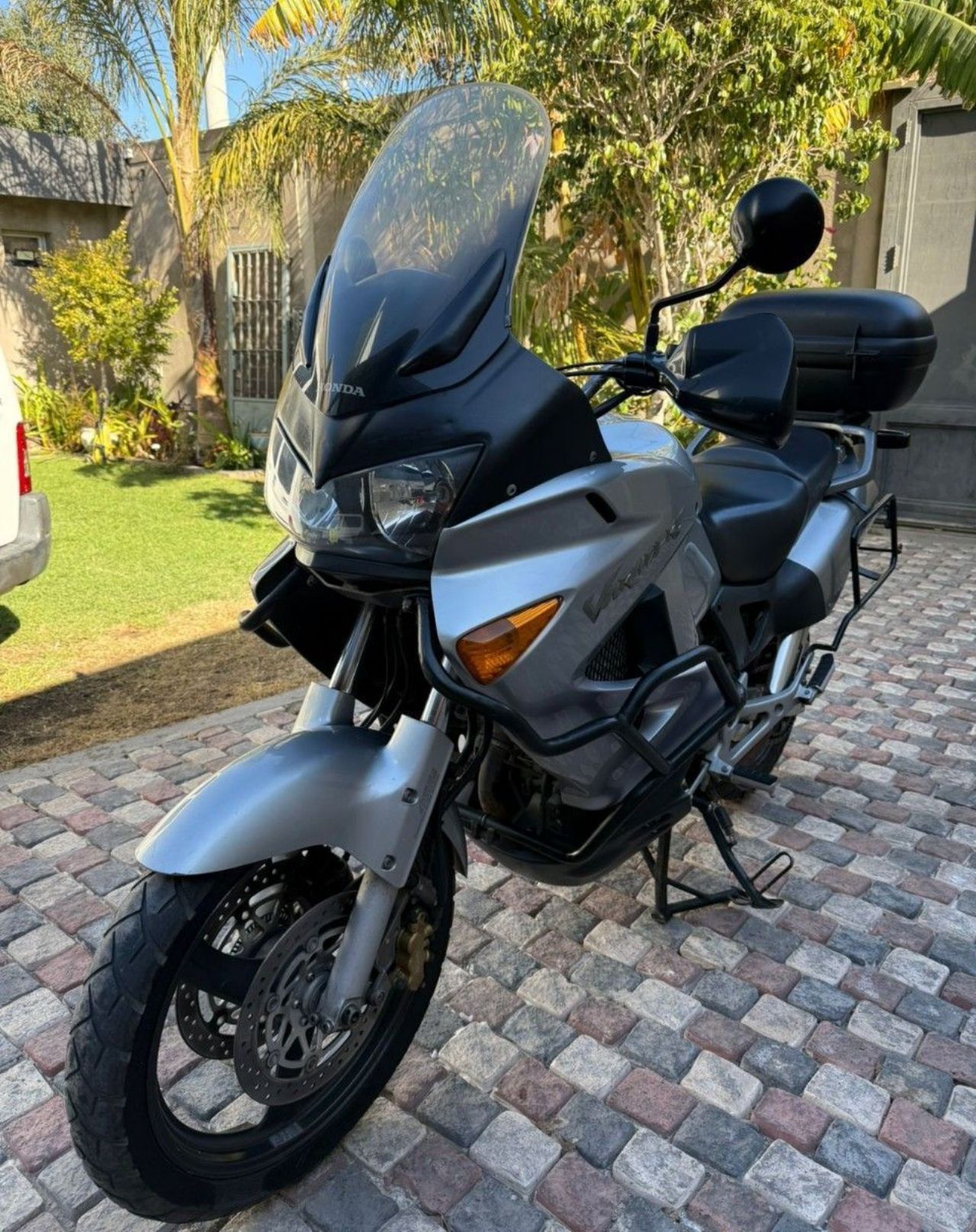 Honda XL Usada en San Juan, deRuedas
