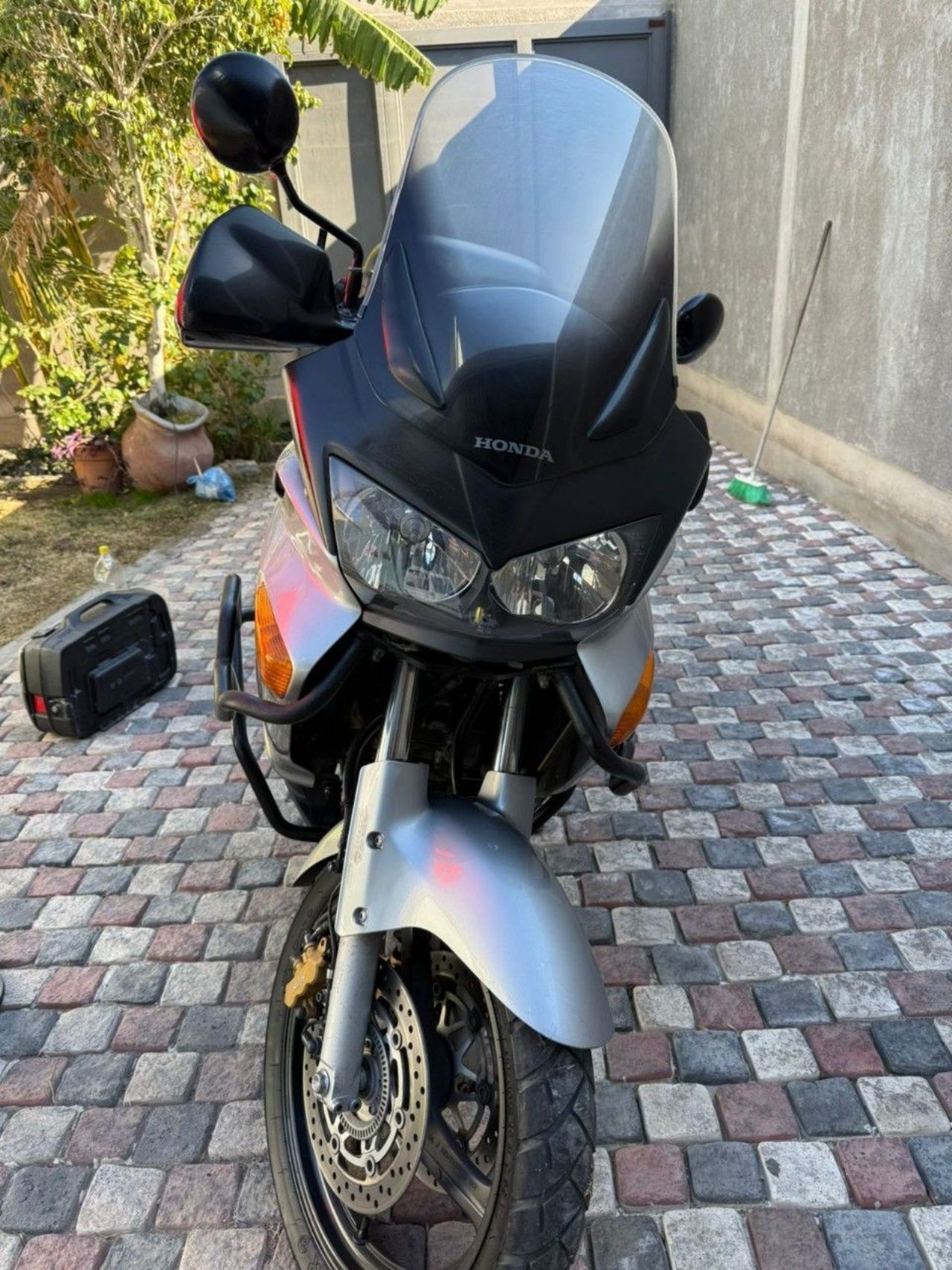 Honda XL Usada en San Juan, deRuedas