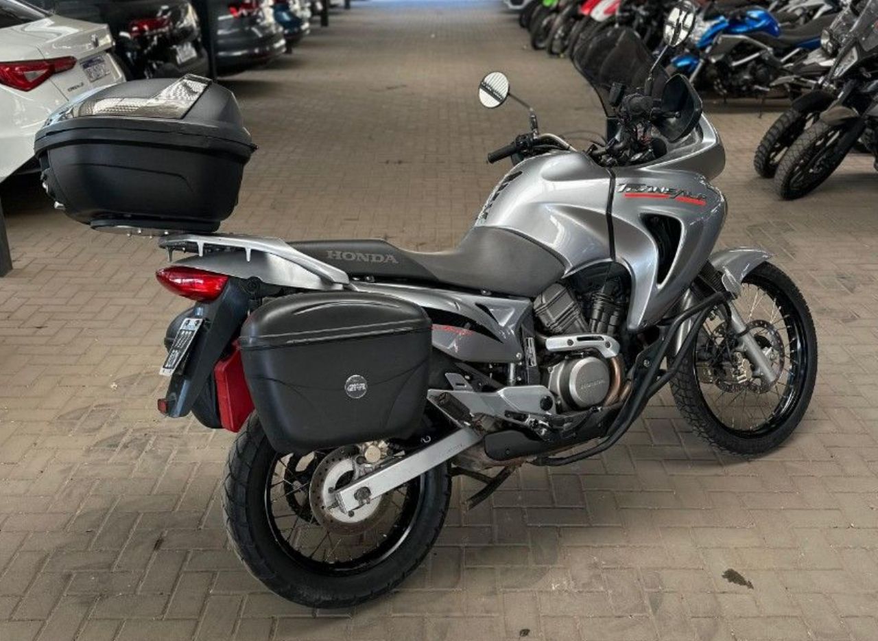Honda XL Usada en Córdoba, deRuedas