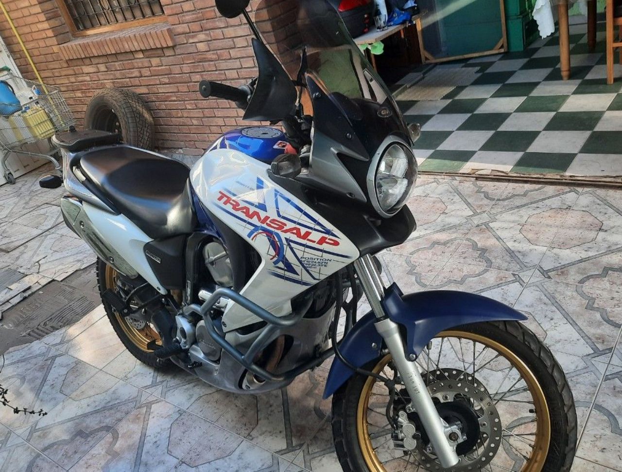 Honda XL Usada en Mendoza, deRuedas