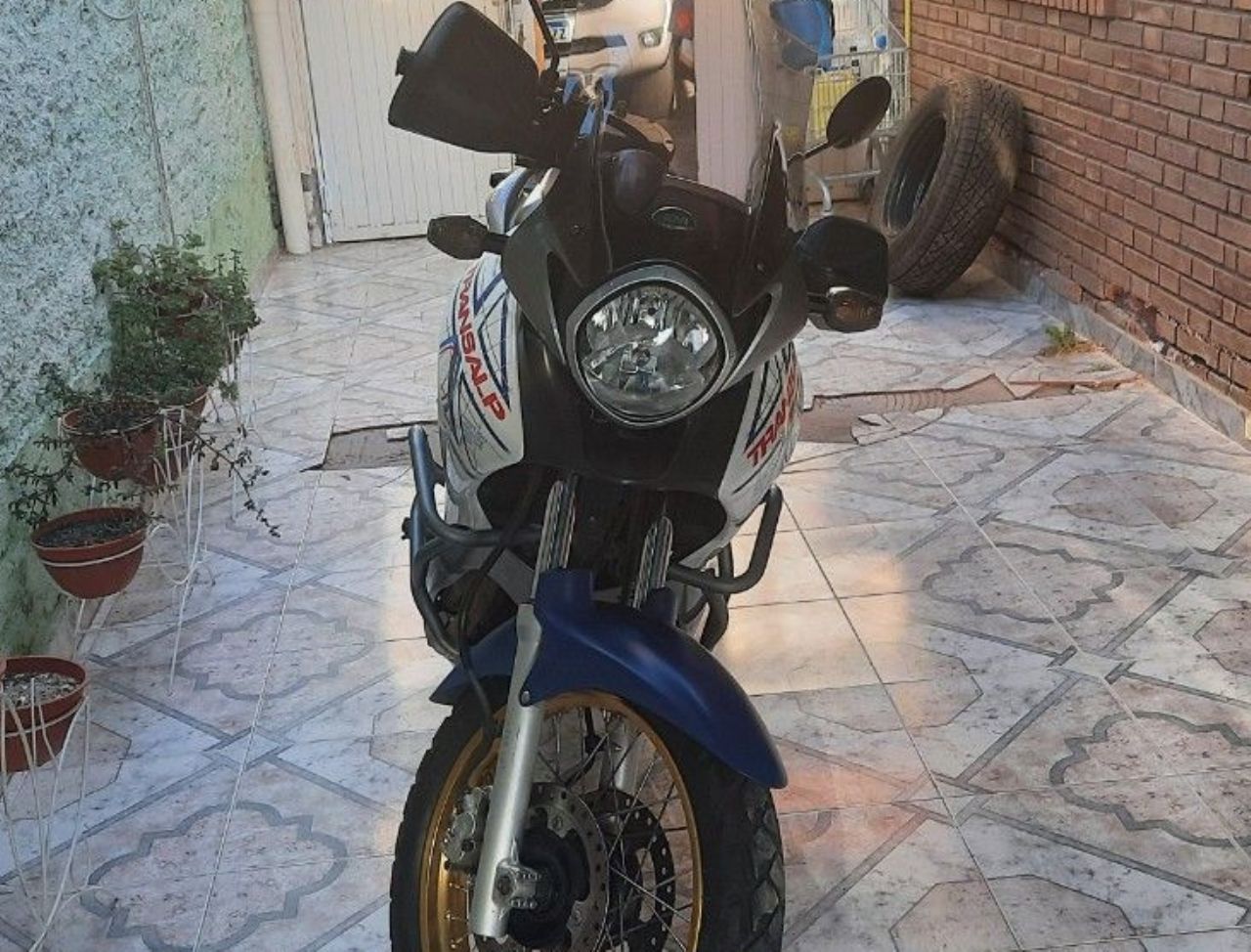 Honda XL Usada en Mendoza, deRuedas