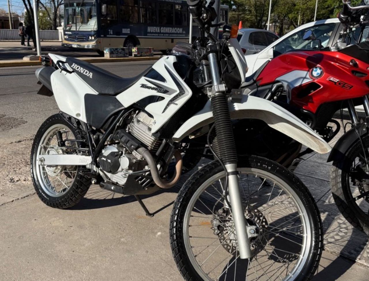 Honda XR Usada en Mendoza, deRuedas