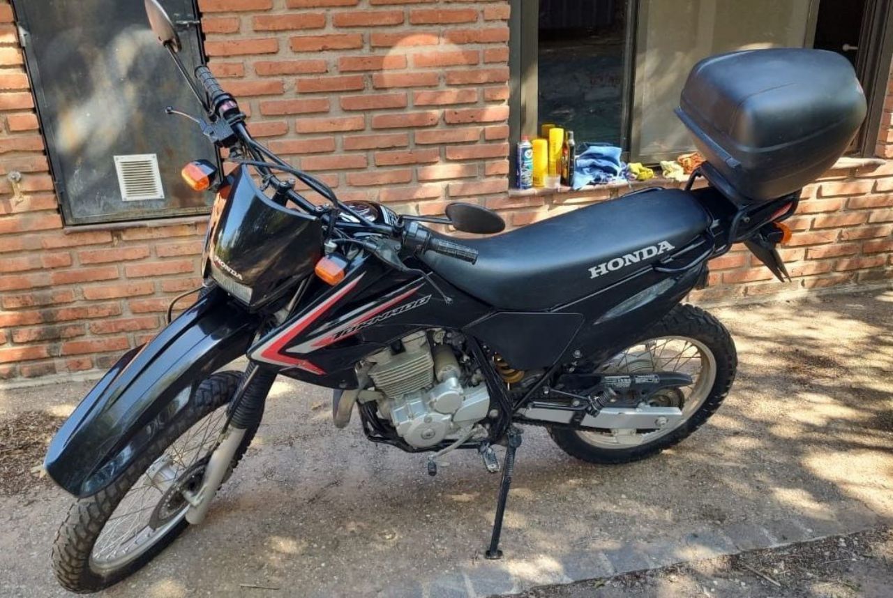 Honda XR Usada en Córdoba, deRuedas