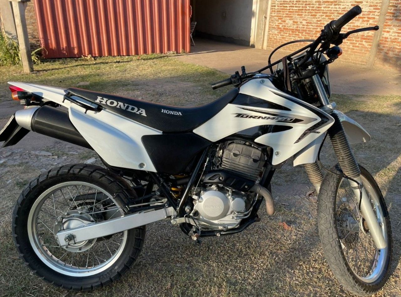 Honda XR Usada en Formosa, deRuedas