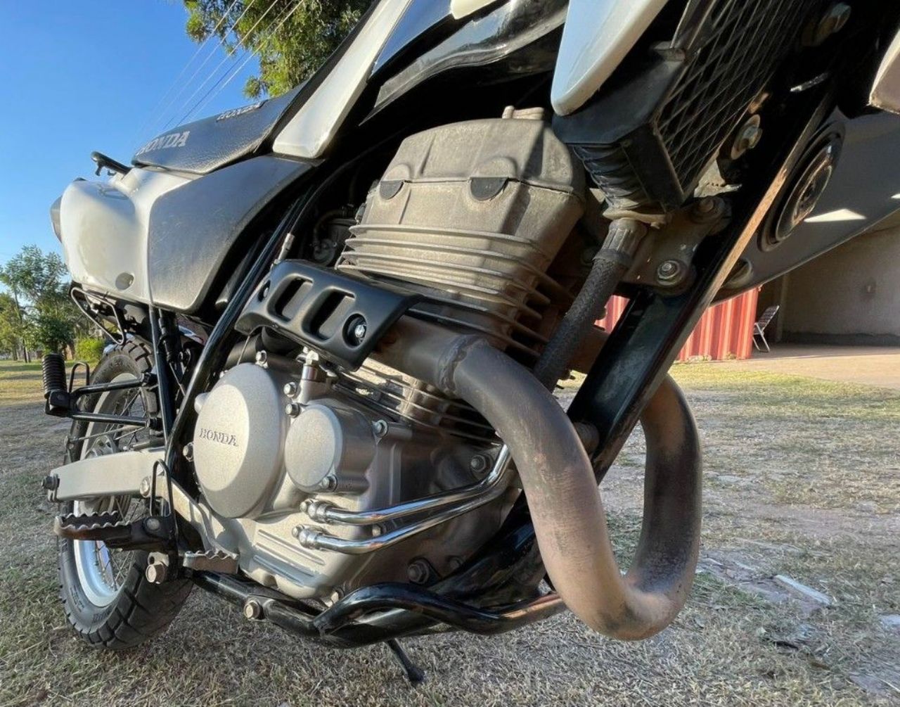 Honda XR Usada en Formosa, deRuedas