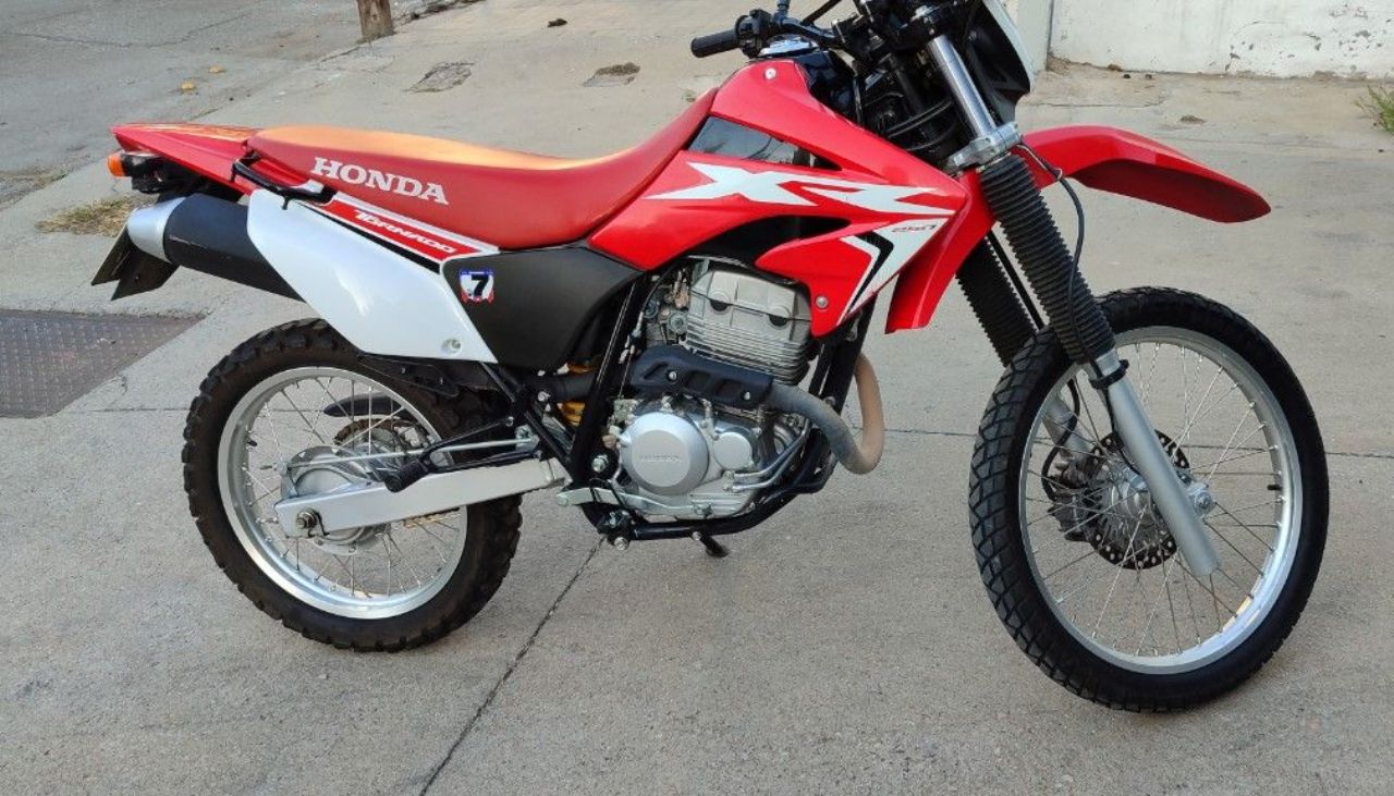 Honda XR Usada en Córdoba, deRuedas