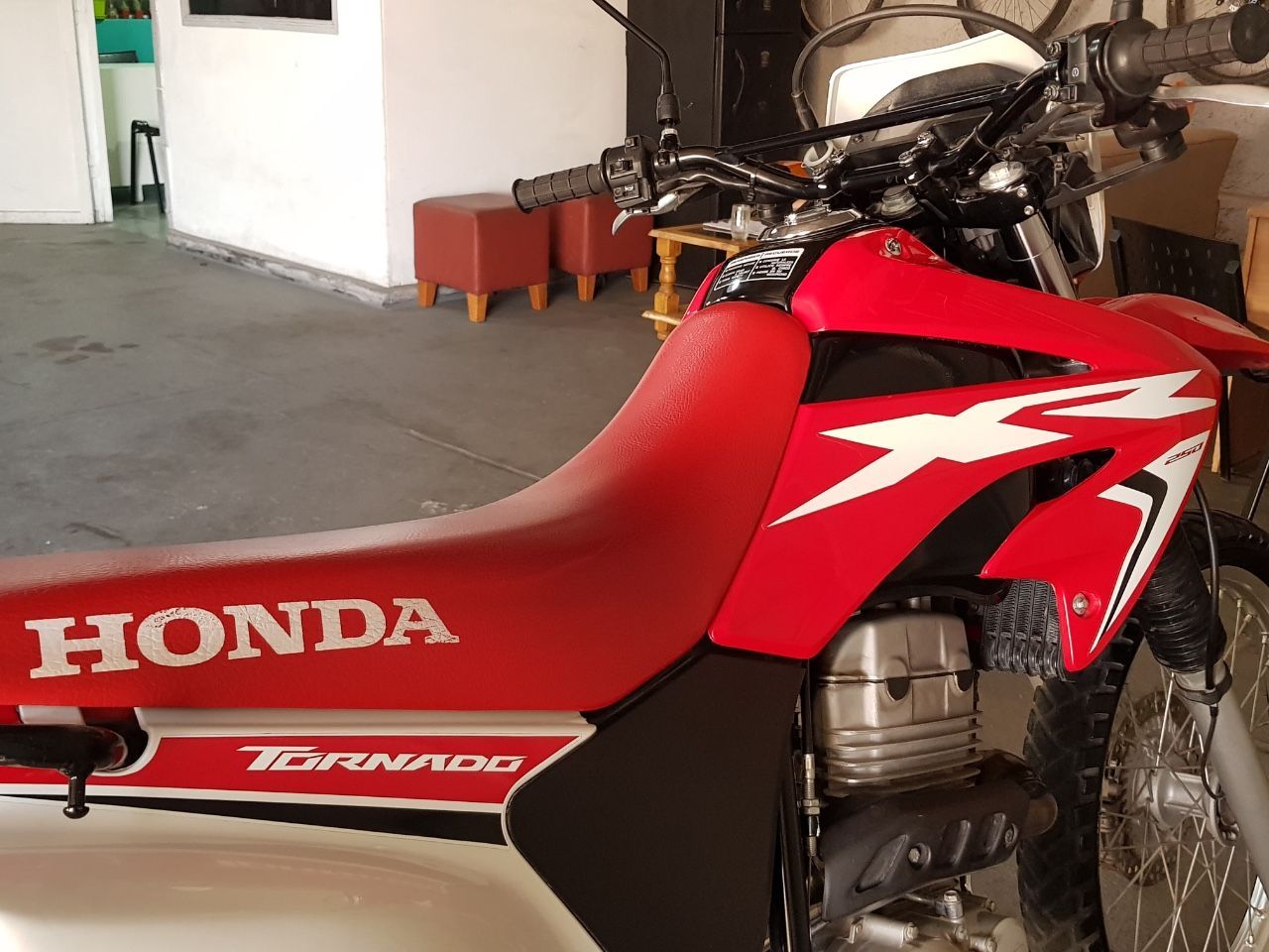 Honda XR Usada Financiado en Mendoza, deRuedas