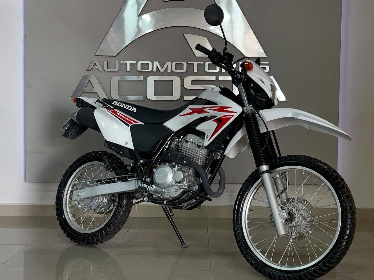 Honda XR Usada Financiado en San Juan, deRuedas