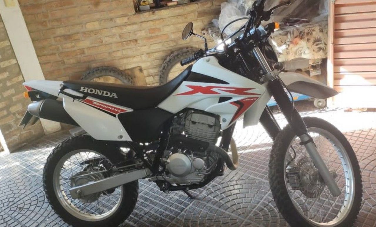 Honda XR Usada en Chaco, deRuedas