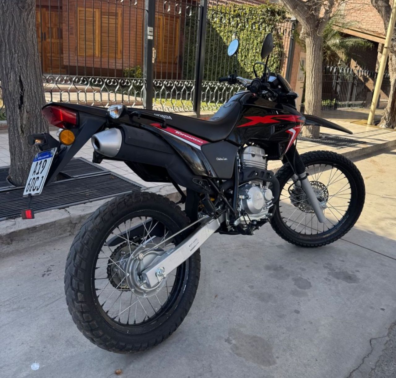 Honda XR Usada Financiado en San Juan, deRuedas