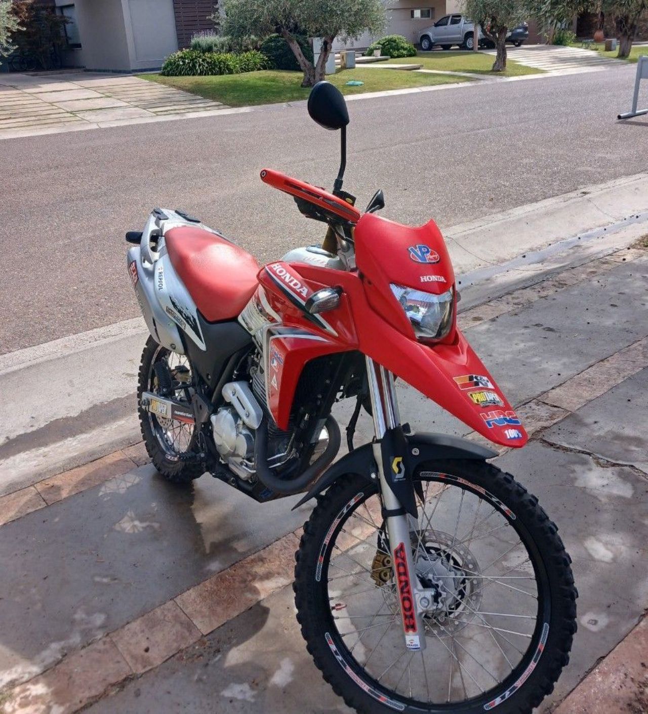 Honda XRE Usada en Mendoza, deRuedas