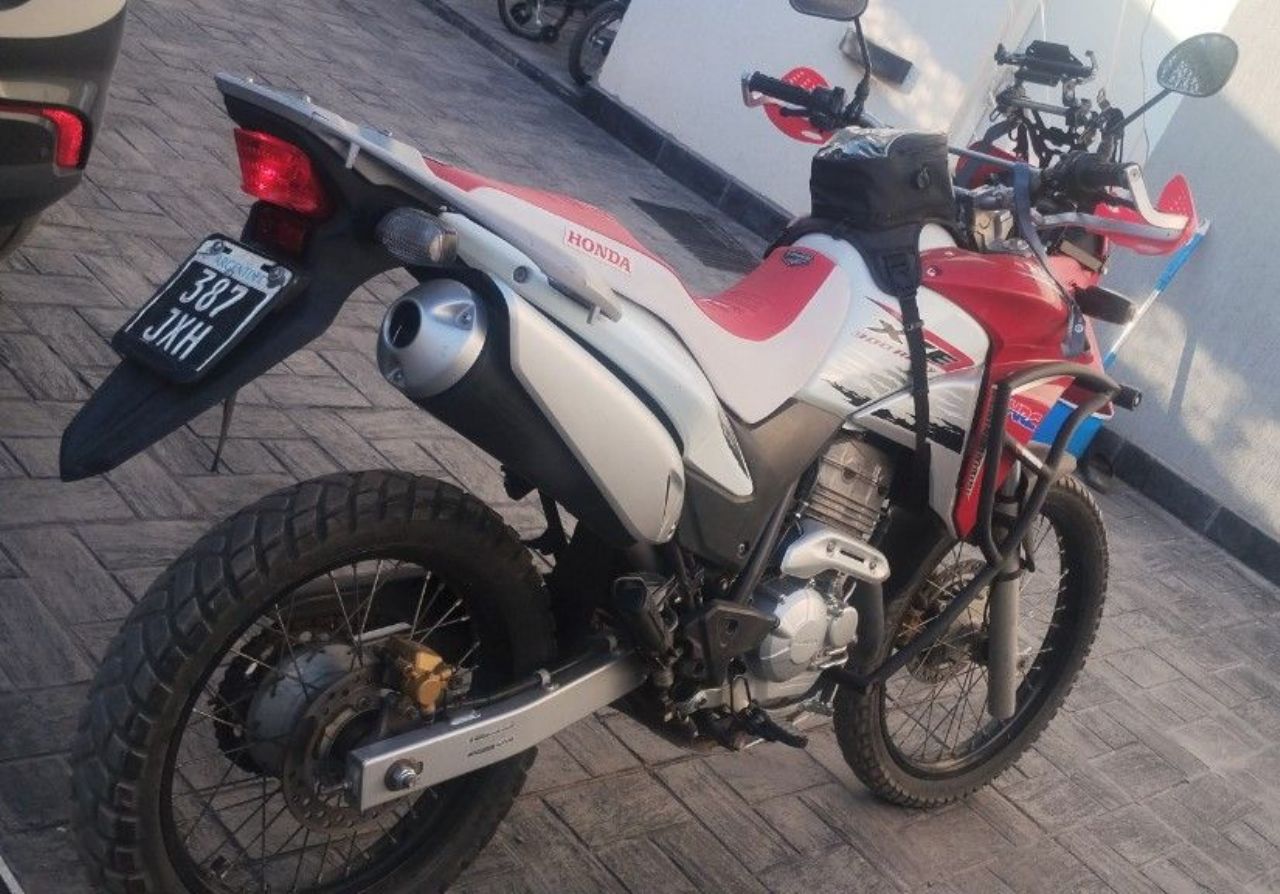 Honda XRE Usada en Mendoza, deRuedas