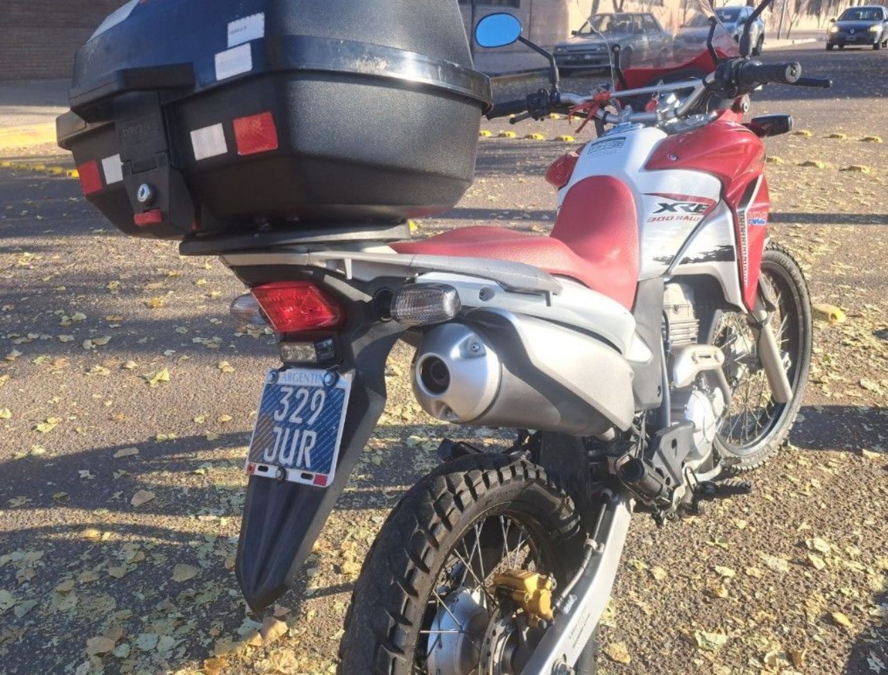 Honda XRE Usada en Mendoza, deRuedas