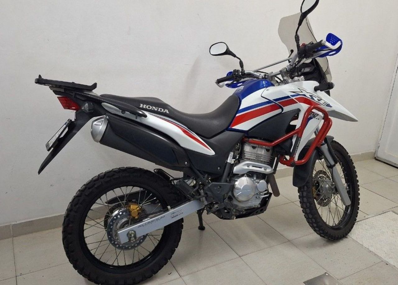Honda XRE Usada en Mendoza, deRuedas