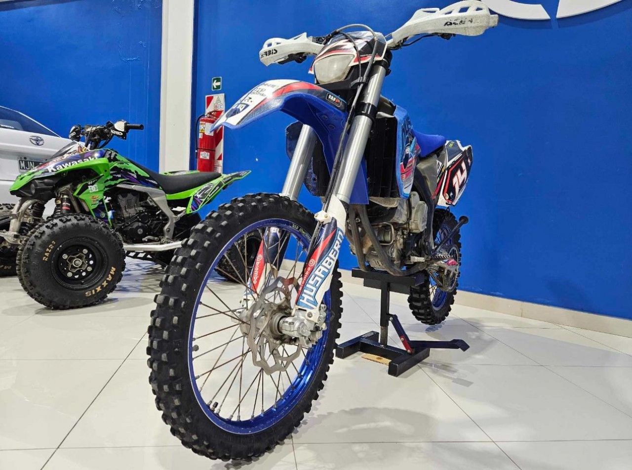 Husaberg 390 Usada en Mendoza, deRuedas