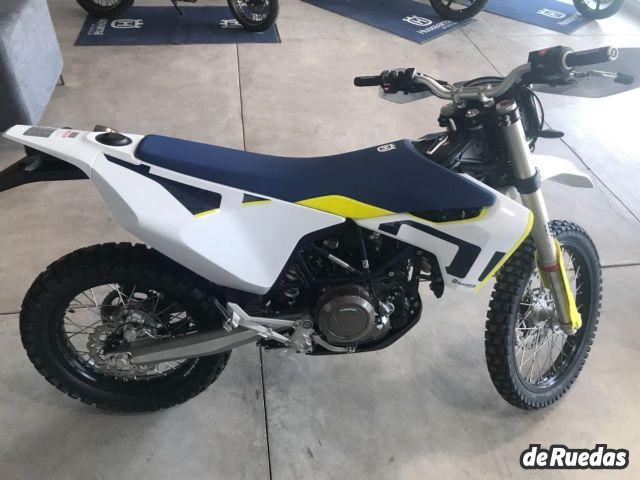 Husqvarna 701 Nueva en Mendoza, deRuedas
