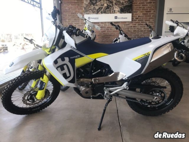 Husqvarna 701 Nueva en Mendoza, deRuedas