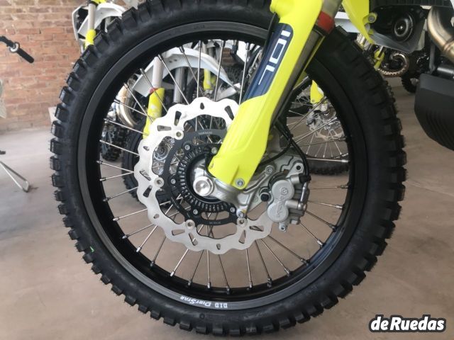 Husqvarna 701 Nueva en Mendoza, deRuedas