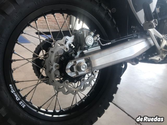 Husqvarna 701 Nueva en Mendoza, deRuedas