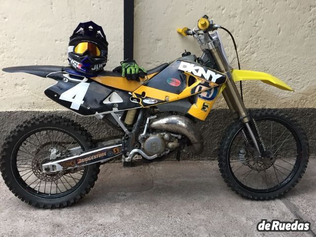 Husqvarna CR Usada en Mendoza, deRuedas