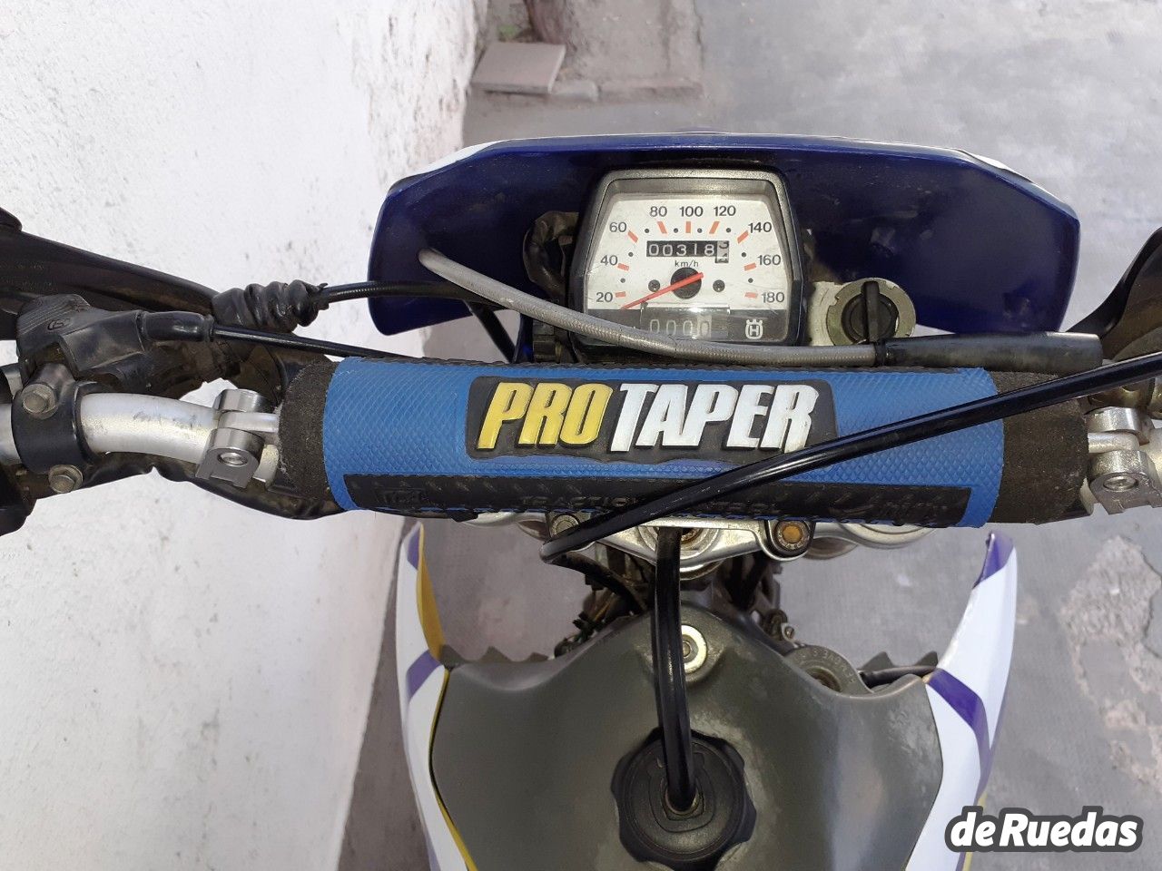 Husqvarna Enduro Usada en Mendoza, deRuedas