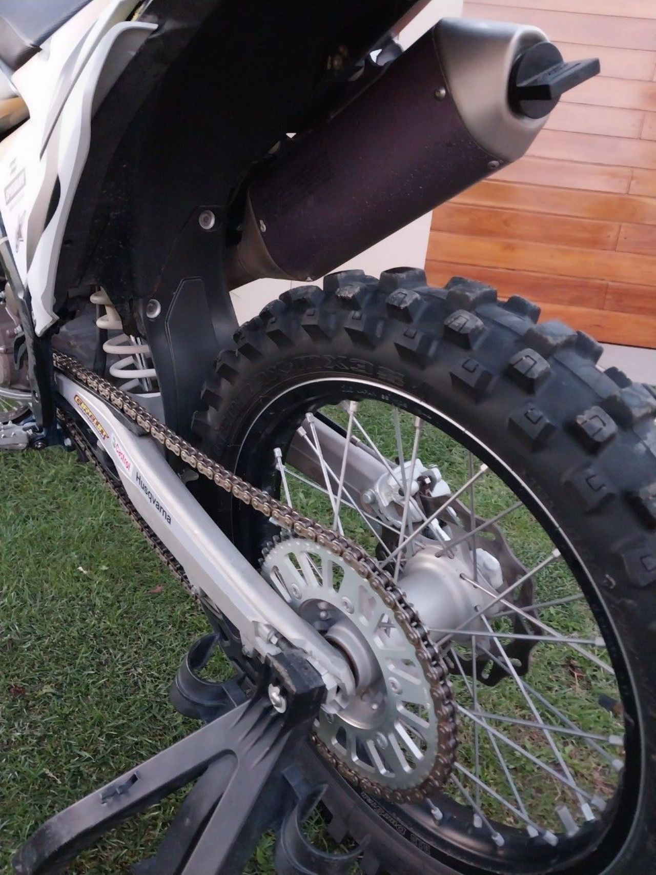Husqvarna FC Usada en Mendoza, deRuedas