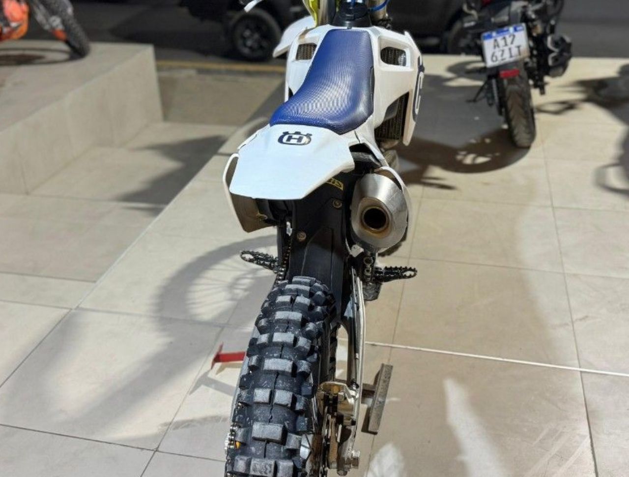 Husqvarna FC Usada en San Juan, deRuedas