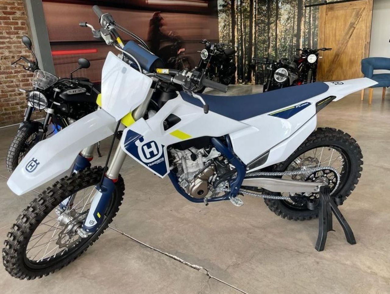 Husqvarna FC Nueva en Mendoza, deRuedas