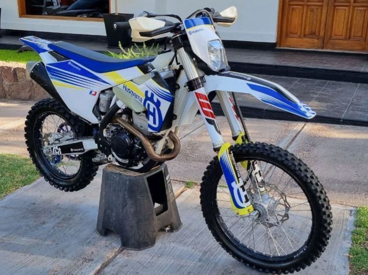 Husqvarna FE Usada en Mendoza, deRuedas