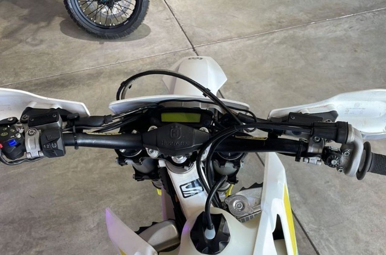 Husqvarna FE Usada en Mendoza, deRuedas