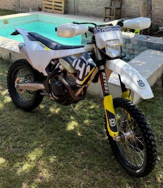 Husqvarna FE Usada en San Juan