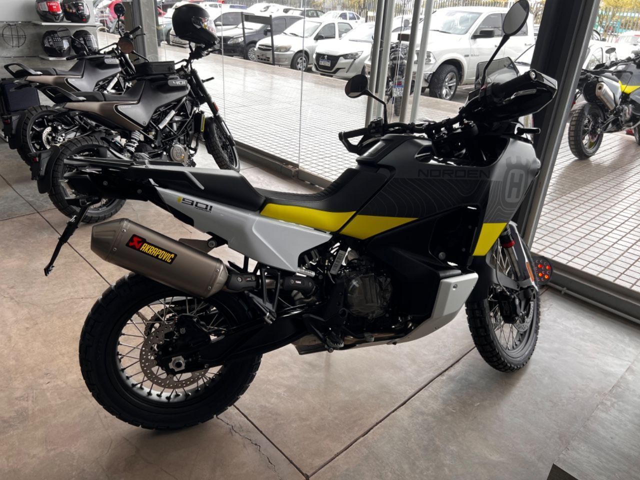 Husqvarna Norden Nueva en Mendoza, deRuedas