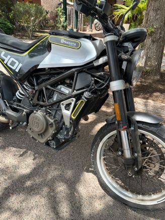 Husqvarna Svartpilen Usada en Mendoza